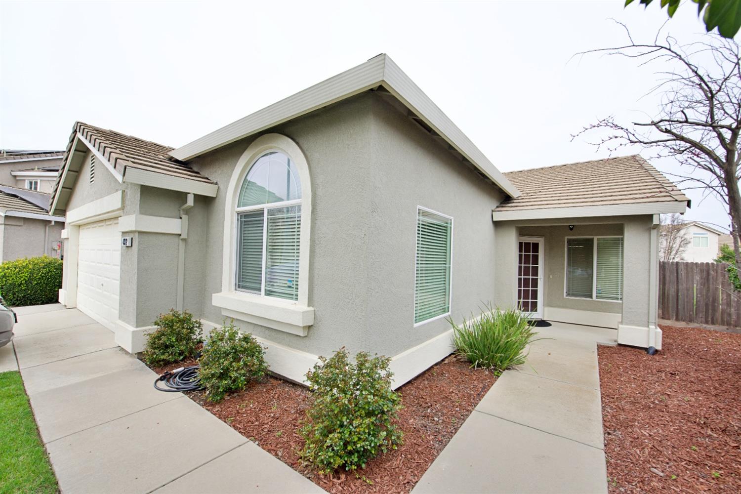 Detail Gallery Image 5 of 29 For 4312 Mondavi Ct, Stockton,  CA 95206 - 3 Beds | 2 Baths