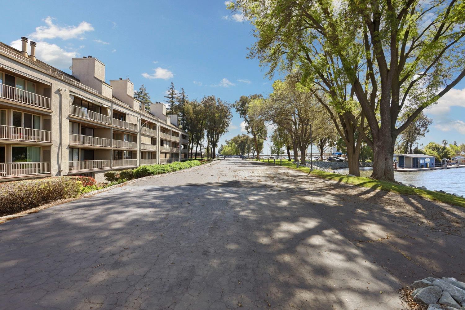 Detail Gallery Image 73 of 94 For 6669 Embarcadero Dr #10,  Stockton,  CA 95219 - 2 Beds | 2 Baths