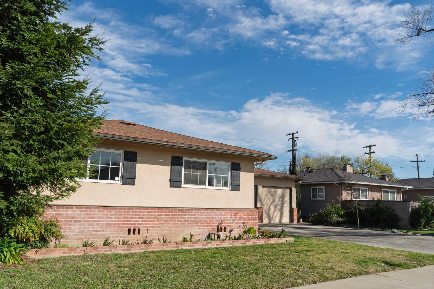 Detail Gallery Image 2 of 41 For 2114 Fremont Ave, Modesto,  CA 95350 - 3 Beds | 1 Baths