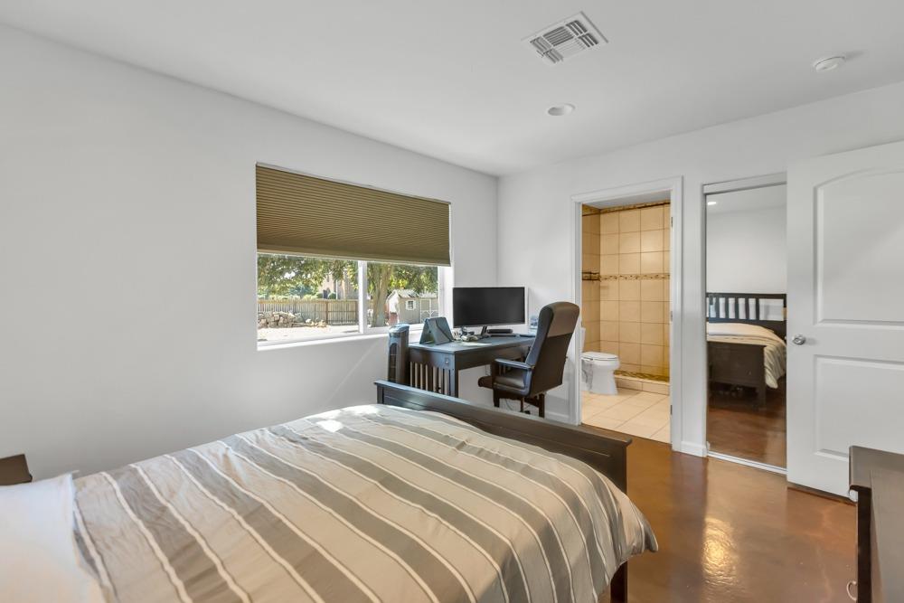 Detail Gallery Image 40 of 82 For 32852 S River Rd, Clarksburg,  CA 95612 - 3 Beds | 3/1 Baths