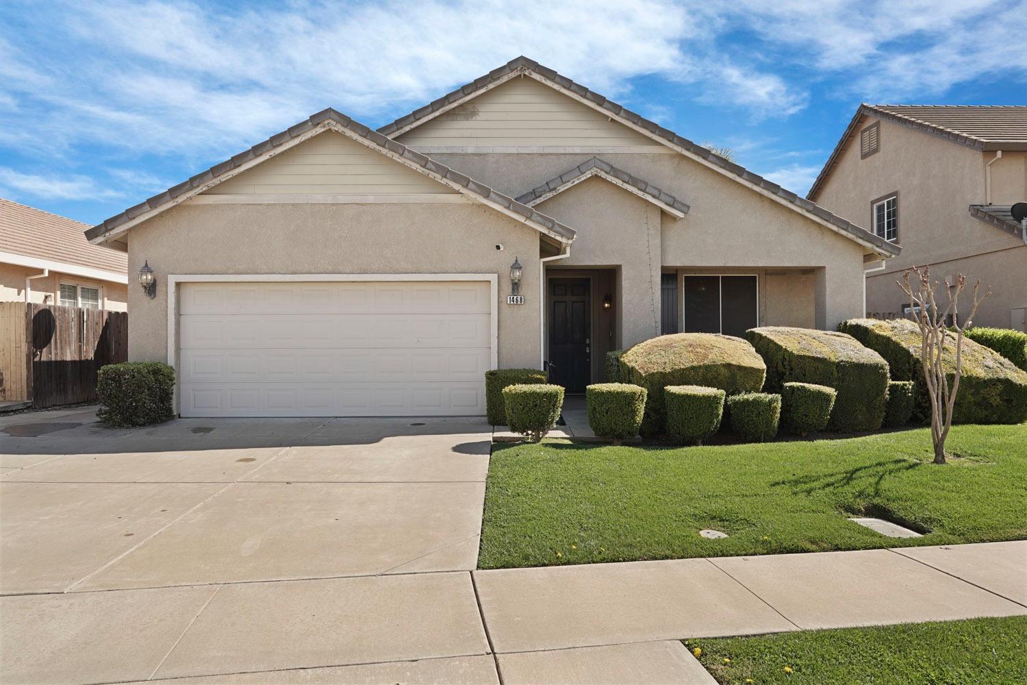 Detail Gallery Image 1 of 1 For 1468 Donati Cir, Stockton,  CA 95206 - 4 Beds | 2 Baths