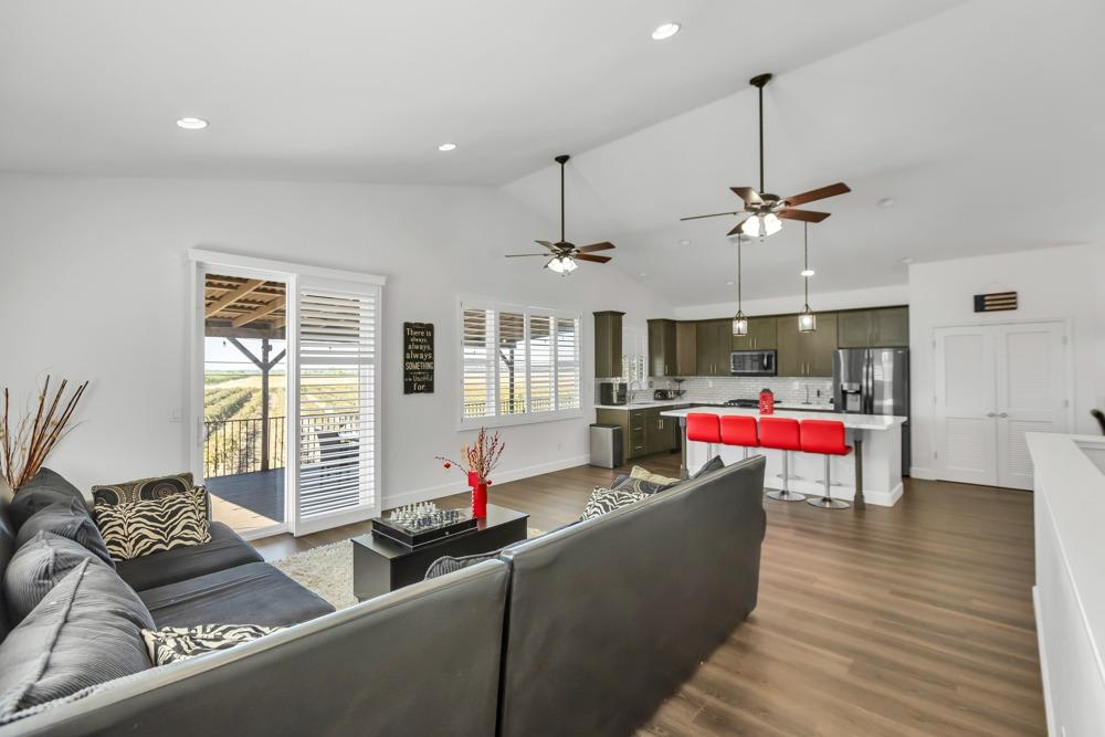 Detail Gallery Image 22 of 82 For 32852 S River Rd, Clarksburg,  CA 95612 - 3 Beds | 3/1 Baths