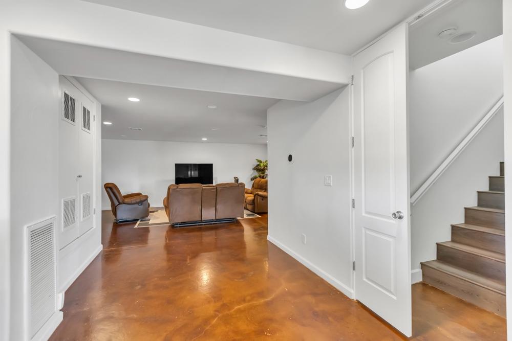 Detail Gallery Image 34 of 82 For 32852 S River Rd, Clarksburg,  CA 95612 - 3 Beds | 3/1 Baths
