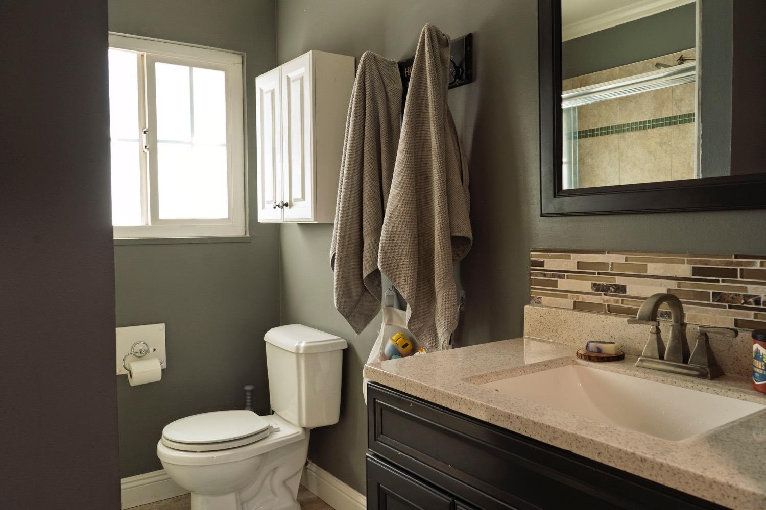 Detail Gallery Image 24 of 41 For 2114 Fremont Ave, Modesto,  CA 95350 - 3 Beds | 1 Baths