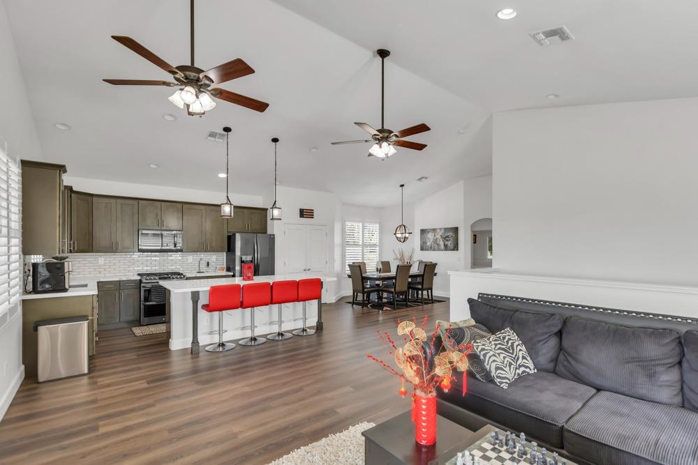 Detail Gallery Image 31 of 82 For 32852 S River Rd, Clarksburg,  CA 95612 - 3 Beds | 3/1 Baths