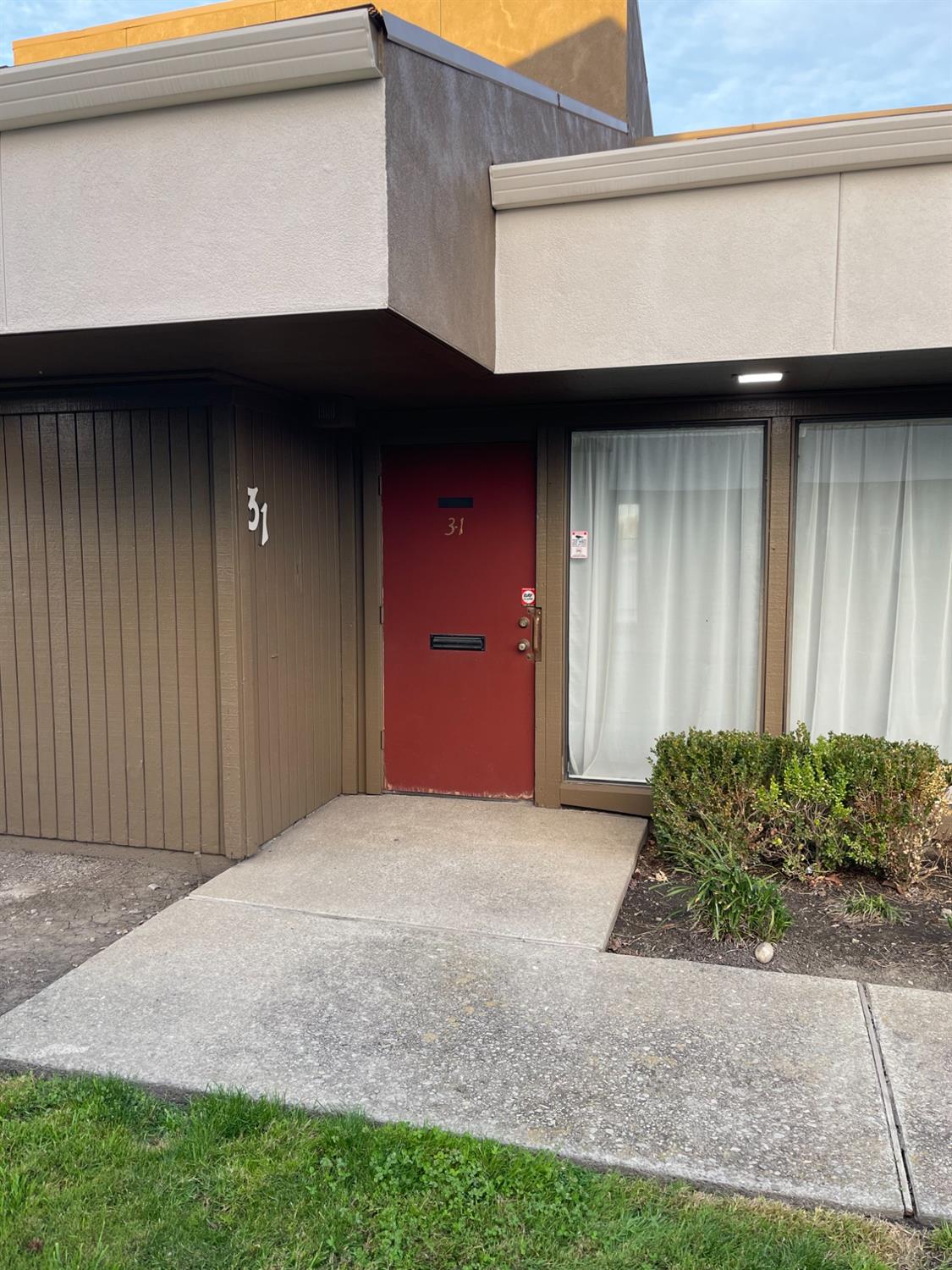 Detail Gallery Image 2 of 10 For 2027 Grand Canal Blvd #31,  Stockton,  CA 95207 - – Beds | – Baths