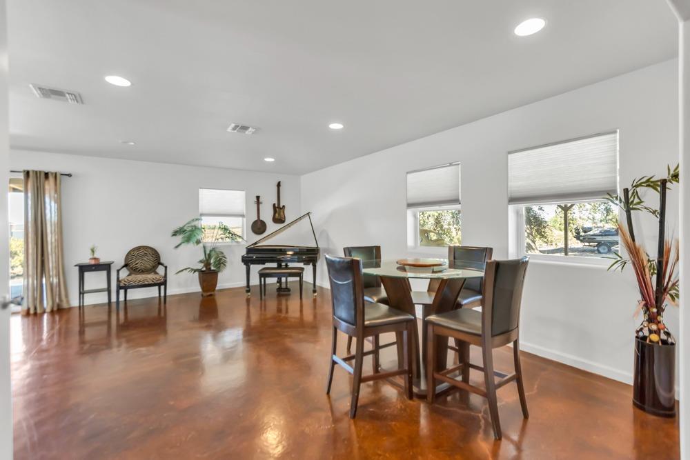 Detail Gallery Image 42 of 82 For 32852 S River Rd, Clarksburg,  CA 95612 - 3 Beds | 3/1 Baths