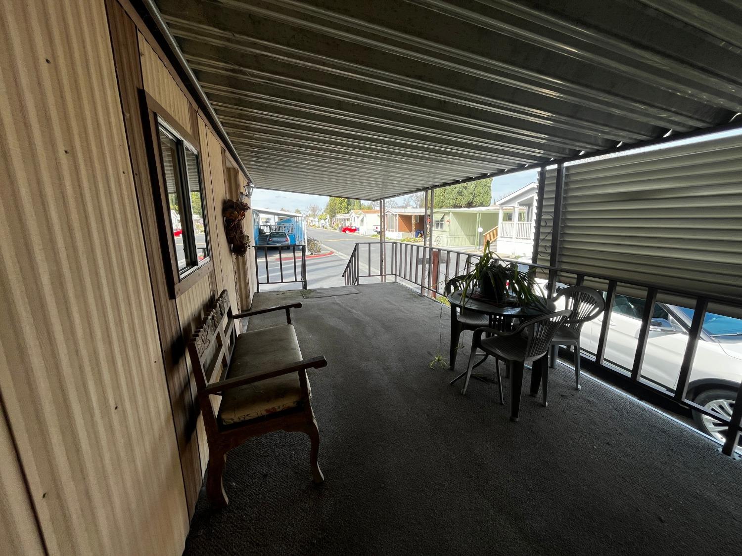 Detail Gallery Image 5 of 26 For 250 E Las Palmas Ave 41, Patterson,  CA 95363 - 2 Beds | 2 Baths