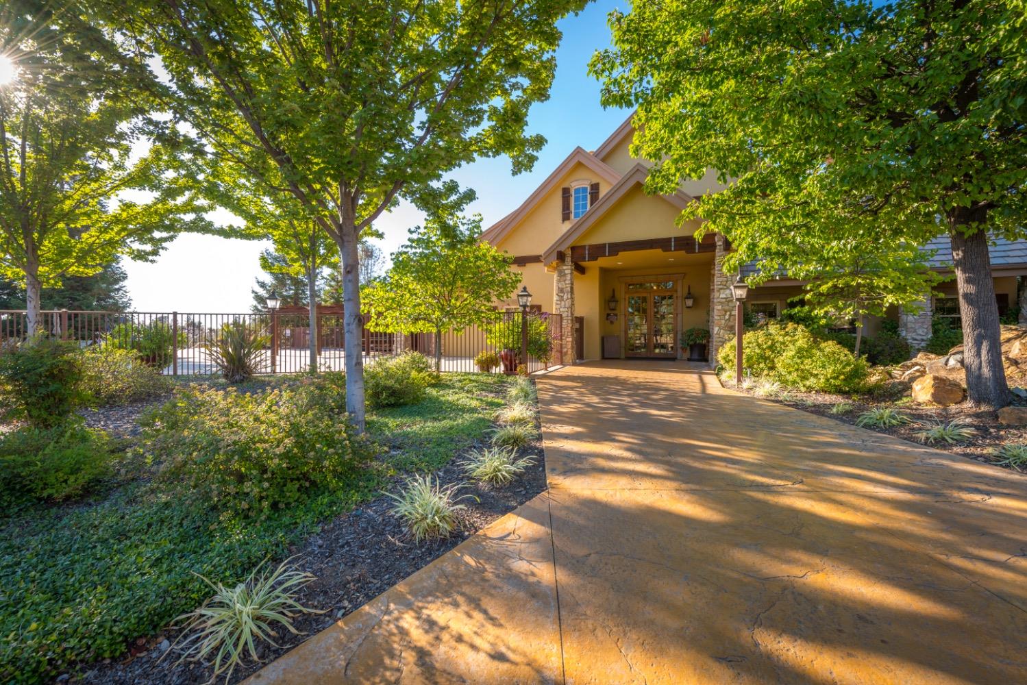 Detail Gallery Image 60 of 72 For 1412 Lodge View Dr, Meadow Vista,  CA 95722 - 4 Beds | 3 Baths