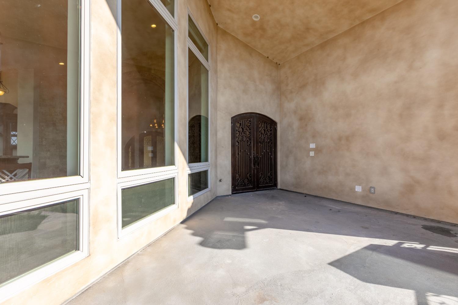 Detail Gallery Image 34 of 99 For 955 Crystal Oak Pl, Newcastle,  CA 95658 - 4 Beds | 4 Baths