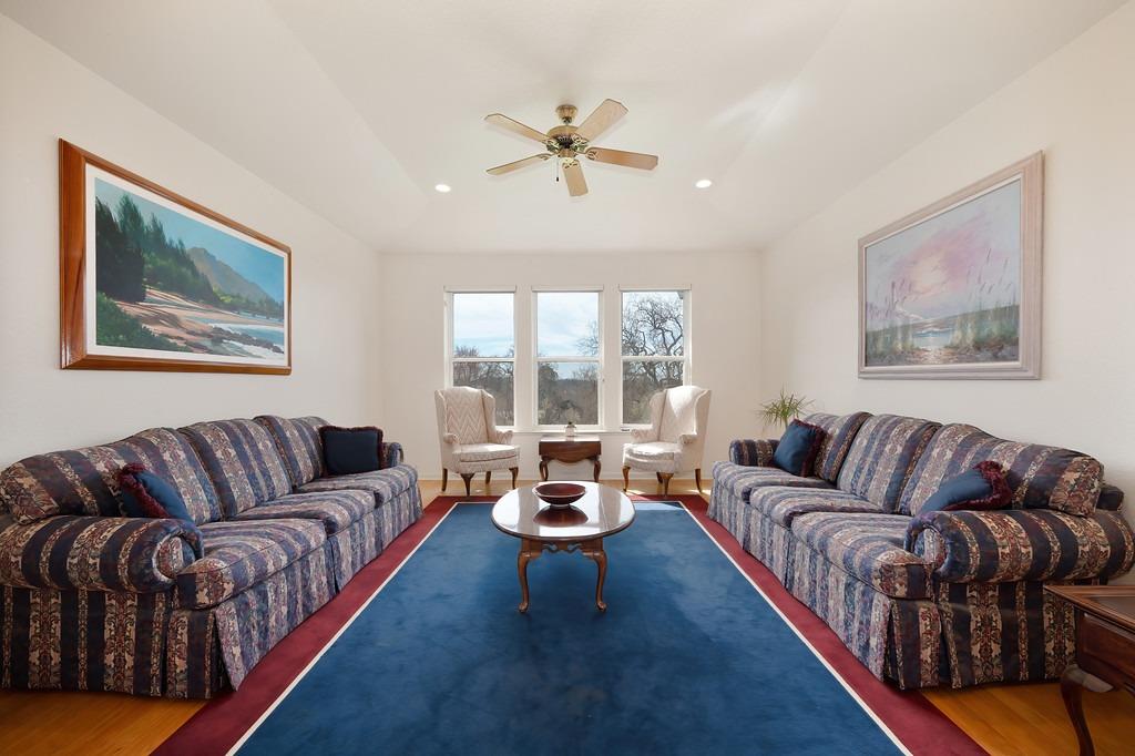 Detail Gallery Image 8 of 84 For 3690 Camino Hills Dr, Camino,  CA 95709 - 3 Beds | 2/1 Baths
