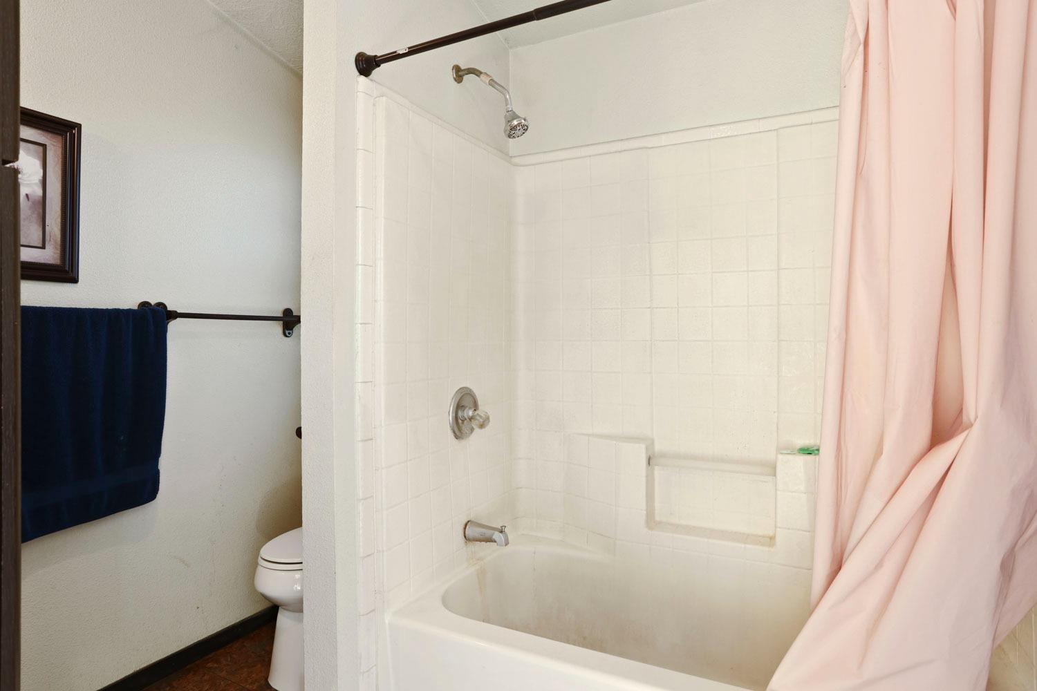 Detail Gallery Image 44 of 71 For 18940 Atkins Rd, Lodi,  CA 95240 - 2 Beds | 1 Baths