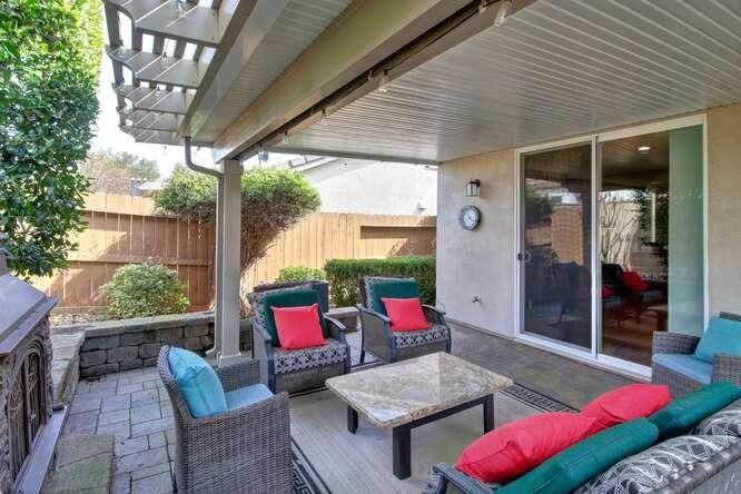 Detail Gallery Image 39 of 67 For 7605 Bloomsbury Way, Elk Grove,  CA 95757 - 2 Beds | 2 Baths