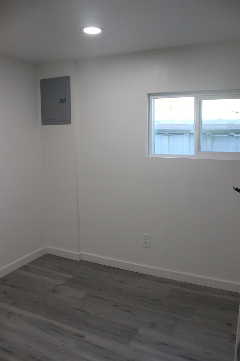 Detail Gallery Image 18 of 23 For 4449 S. Carpenter Rd B5, Modesto,  CA 95358 - 3 Beds | 1 Baths