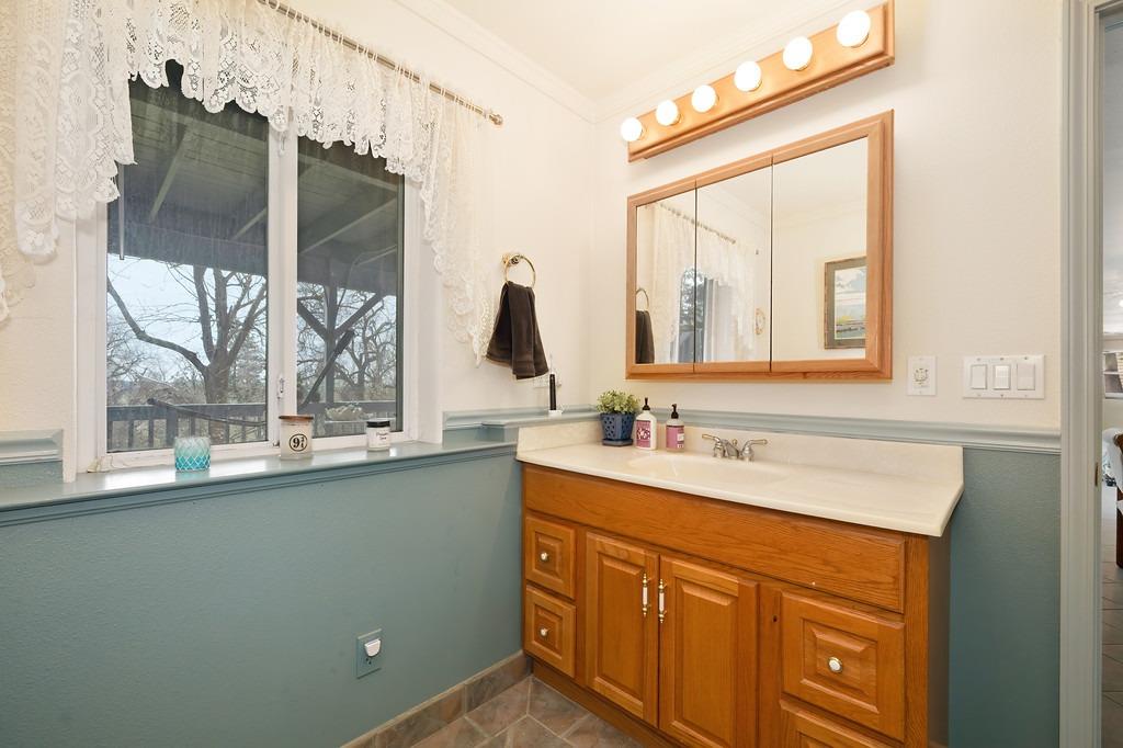 Detail Gallery Image 52 of 84 For 3690 Camino Hills Dr, Camino,  CA 95709 - 3 Beds | 2/1 Baths