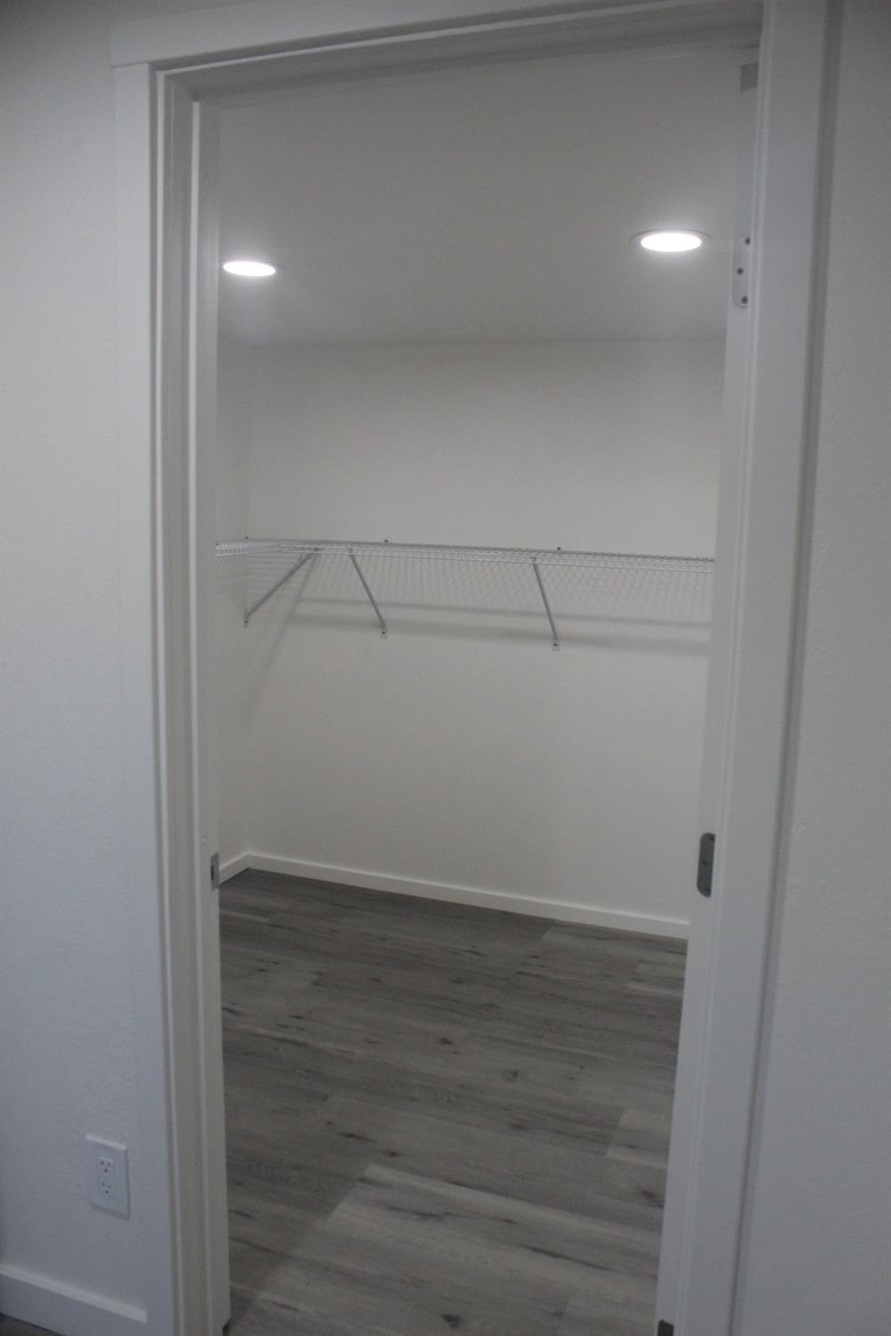 Detail Gallery Image 20 of 23 For 4449 S. Carpenter Rd B5, Modesto,  CA 95358 - 3 Beds | 1 Baths