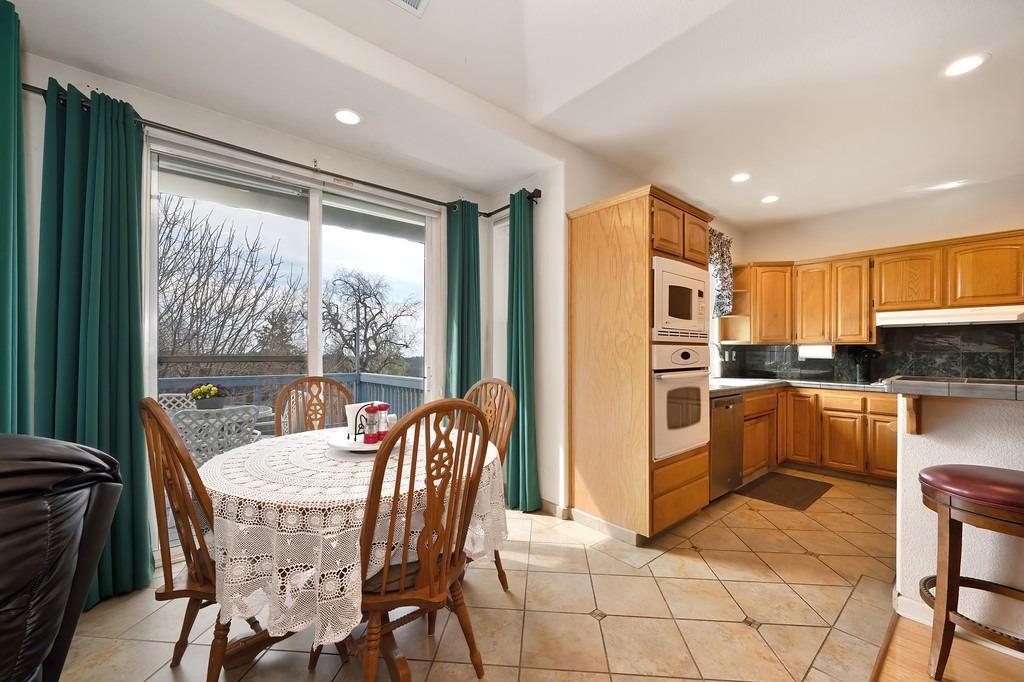 Detail Gallery Image 31 of 84 For 3690 Camino Hills Dr, Camino,  CA 95709 - 3 Beds | 2/1 Baths