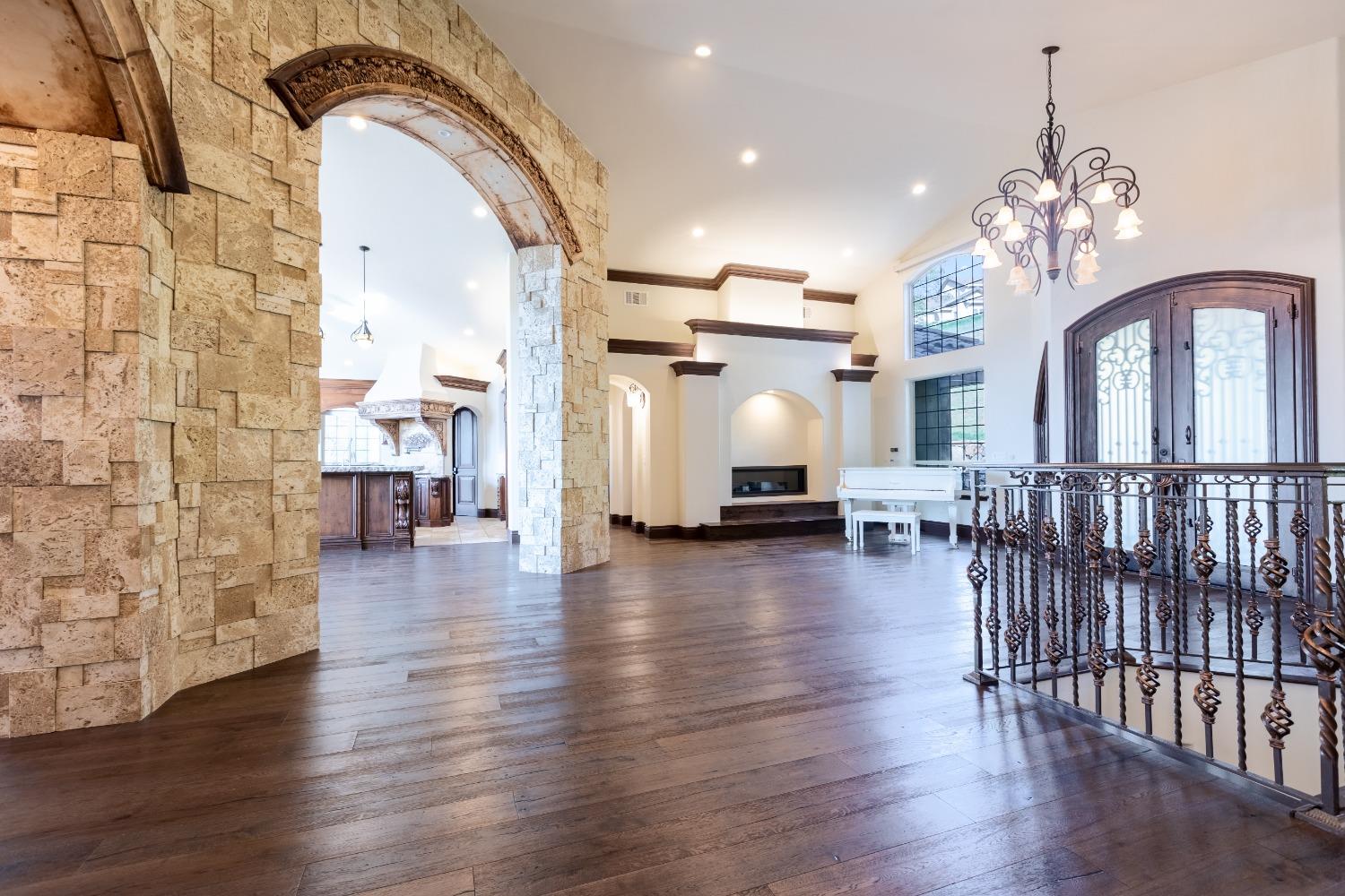 Detail Gallery Image 15 of 99 For 955 Crystal Oak Pl, Newcastle,  CA 95658 - 4 Beds | 4 Baths
