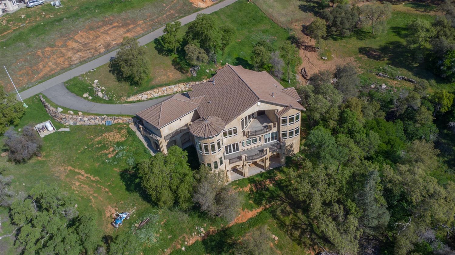 Detail Gallery Image 6 of 99 For 955 Crystal Oak Pl, Newcastle,  CA 95658 - 4 Beds | 4 Baths