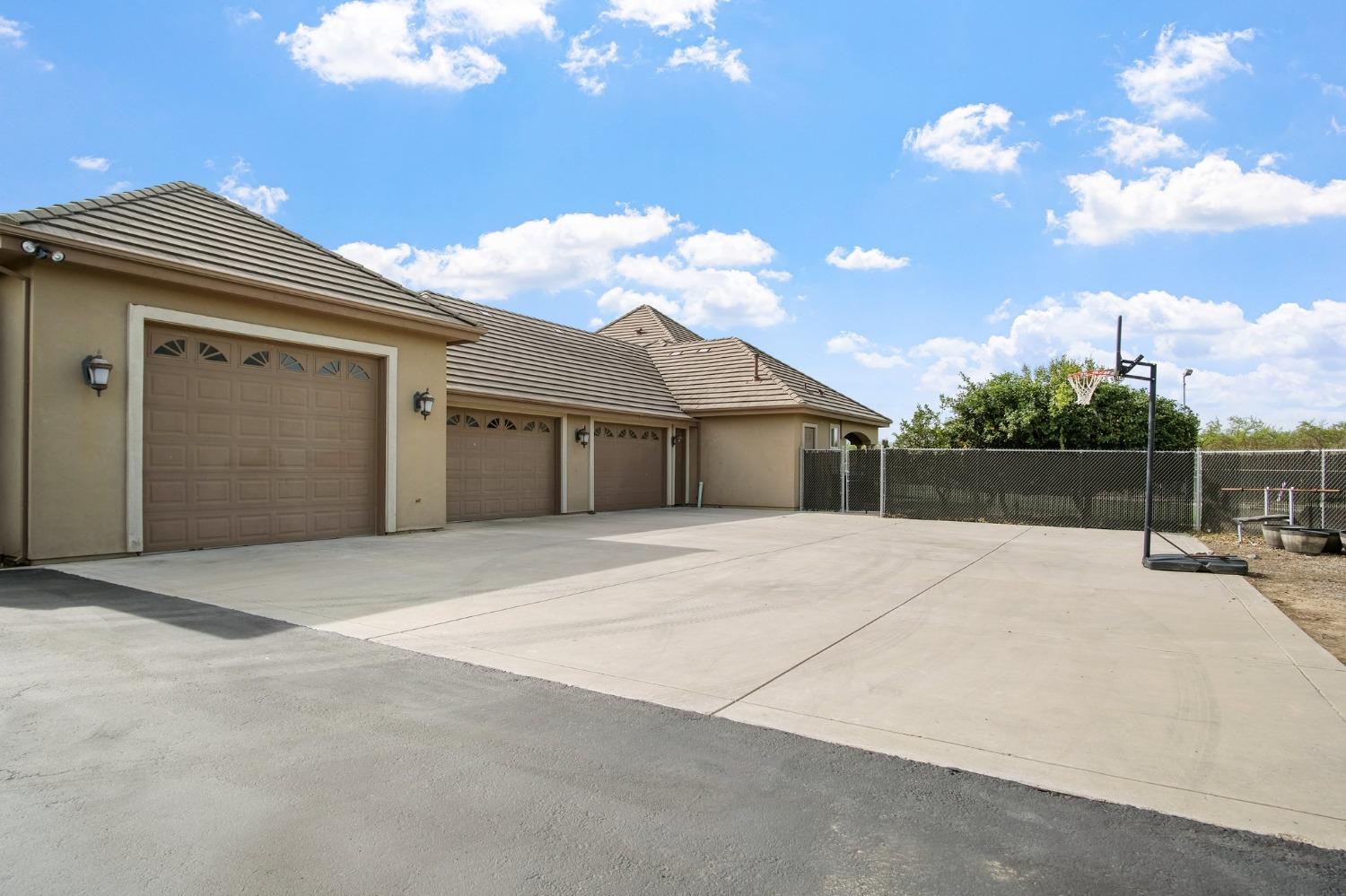 Detail Gallery Image 2 of 75 For 32521 S Koster Rd, Tracy,  CA 95304 - 5 Beds | 4/1 Baths