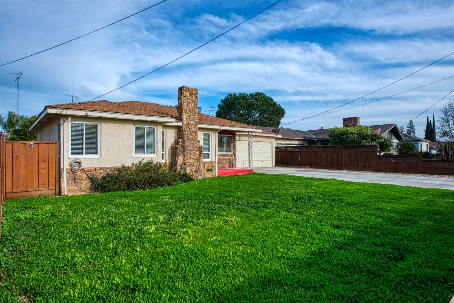 West Avenue, Gustine, California image 3