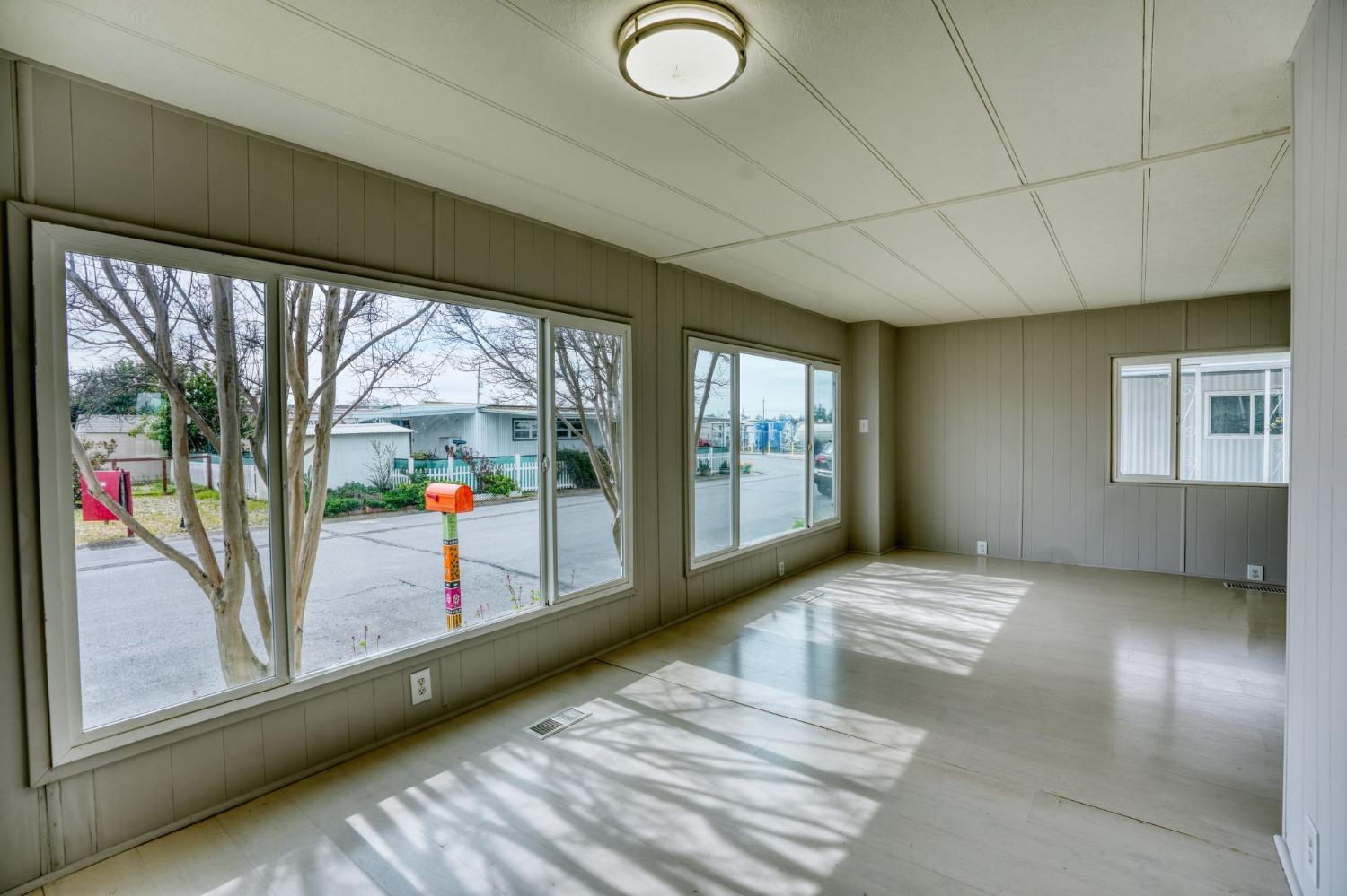 Detail Gallery Image 6 of 27 For 11662 N Ham Ln 39, Lodi,  CA 95242 - 2 Beds | 2 Baths