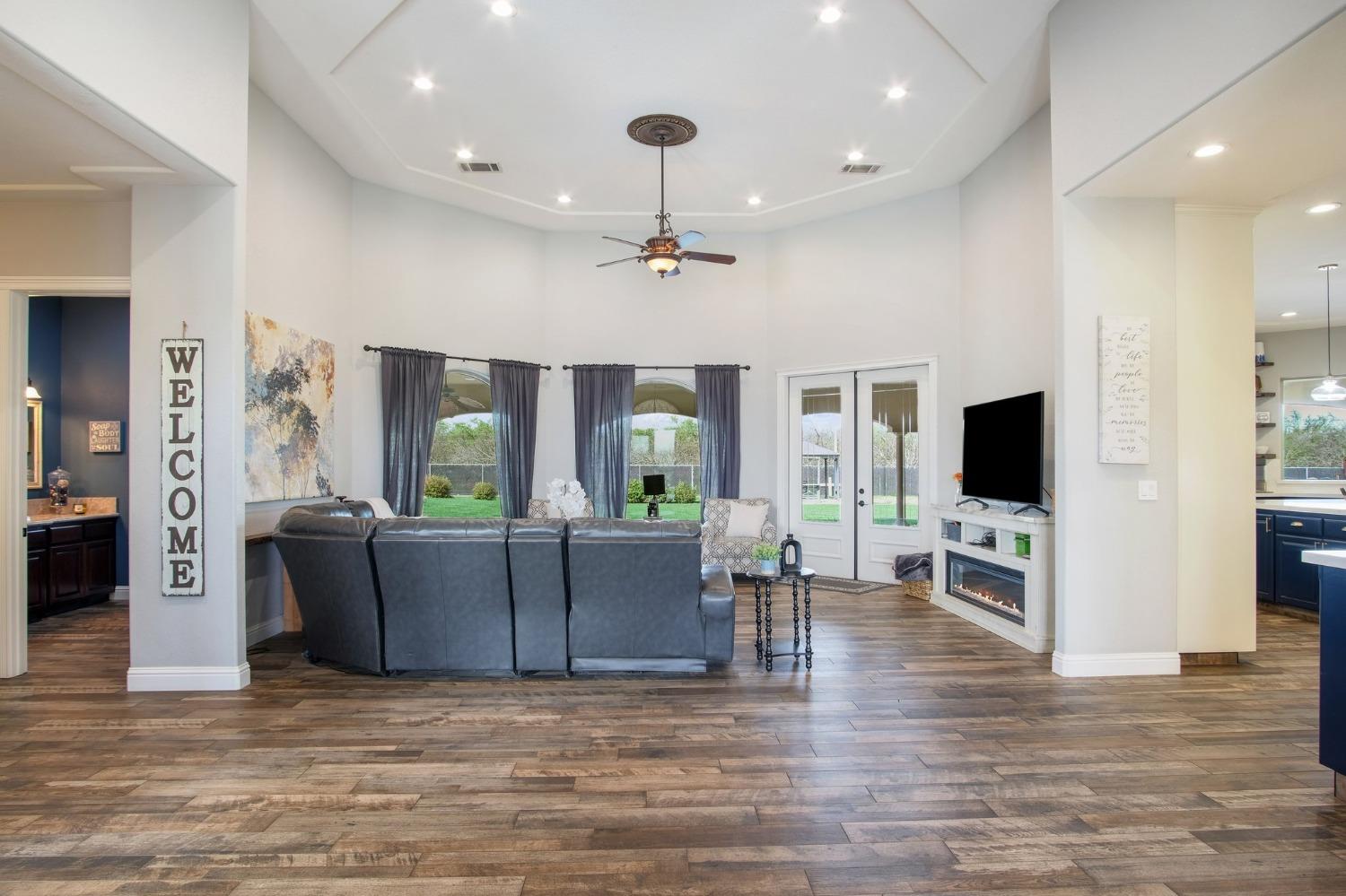 Detail Gallery Image 5 of 75 For 32521 S Koster Rd, Tracy,  CA 95304 - 5 Beds | 4/1 Baths