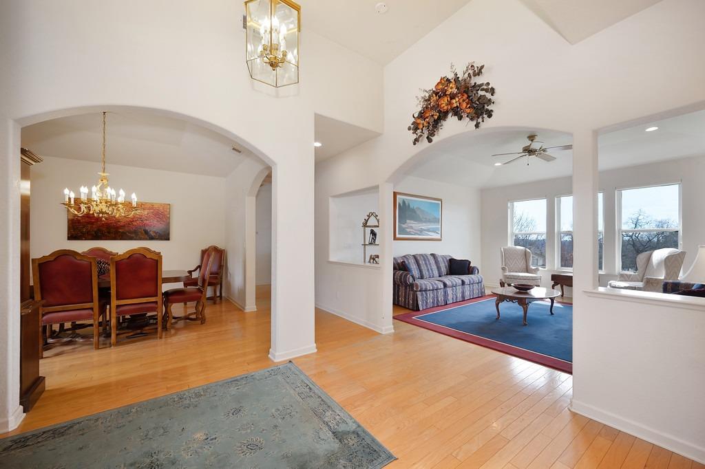 Detail Gallery Image 12 of 84 For 3690 Camino Hills Dr, Camino,  CA 95709 - 3 Beds | 2/1 Baths