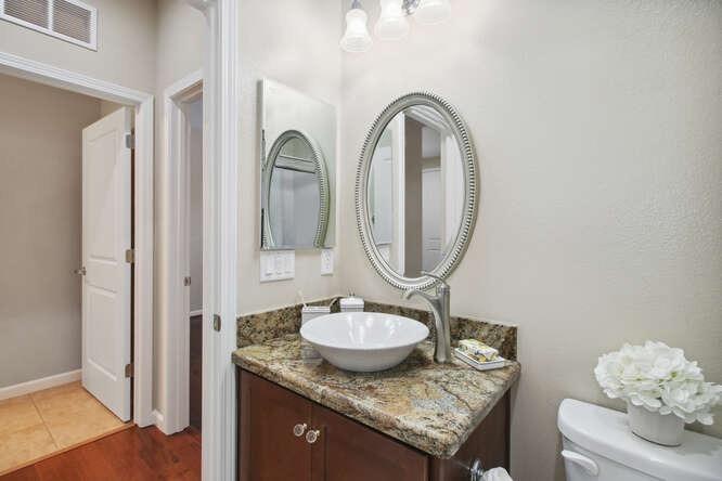 Detail Gallery Image 33 of 67 For 7605 Bloomsbury Way, Elk Grove,  CA 95757 - 2 Beds | 2 Baths
