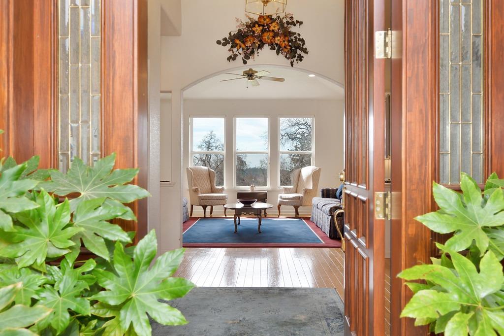 Detail Gallery Image 6 of 84 For 3690 Camino Hills Dr, Camino,  CA 95709 - 3 Beds | 2/1 Baths