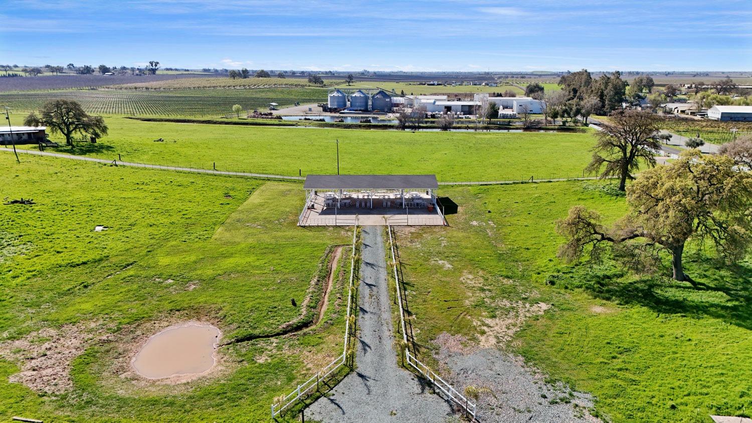 Detail Gallery Image 7 of 71 For 18940 Atkins Rd, Lodi,  CA 95240 - 2 Beds | 1 Baths