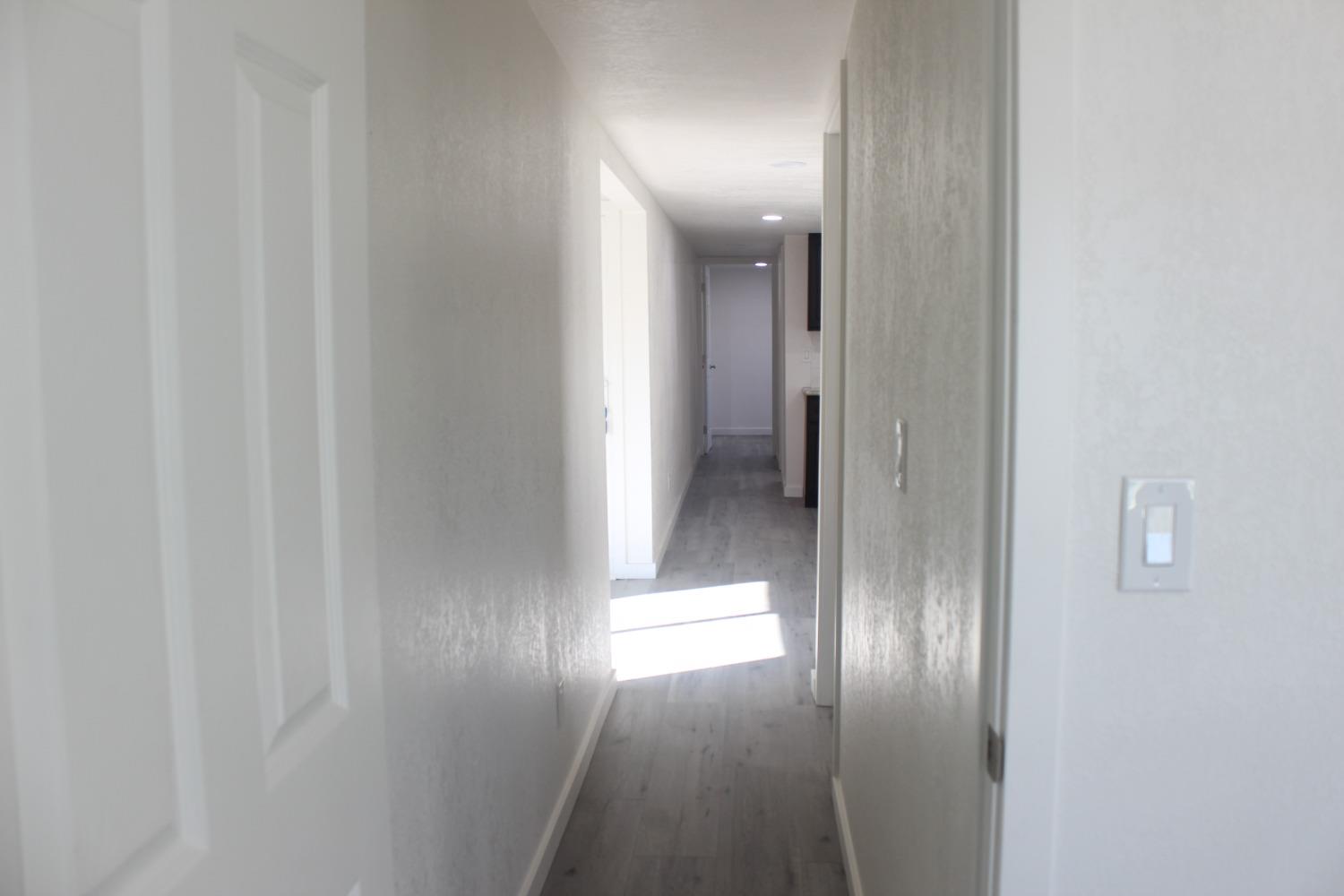 Detail Gallery Image 11 of 23 For 4449 S. Carpenter Rd B5, Modesto,  CA 95358 - 3 Beds | 1 Baths