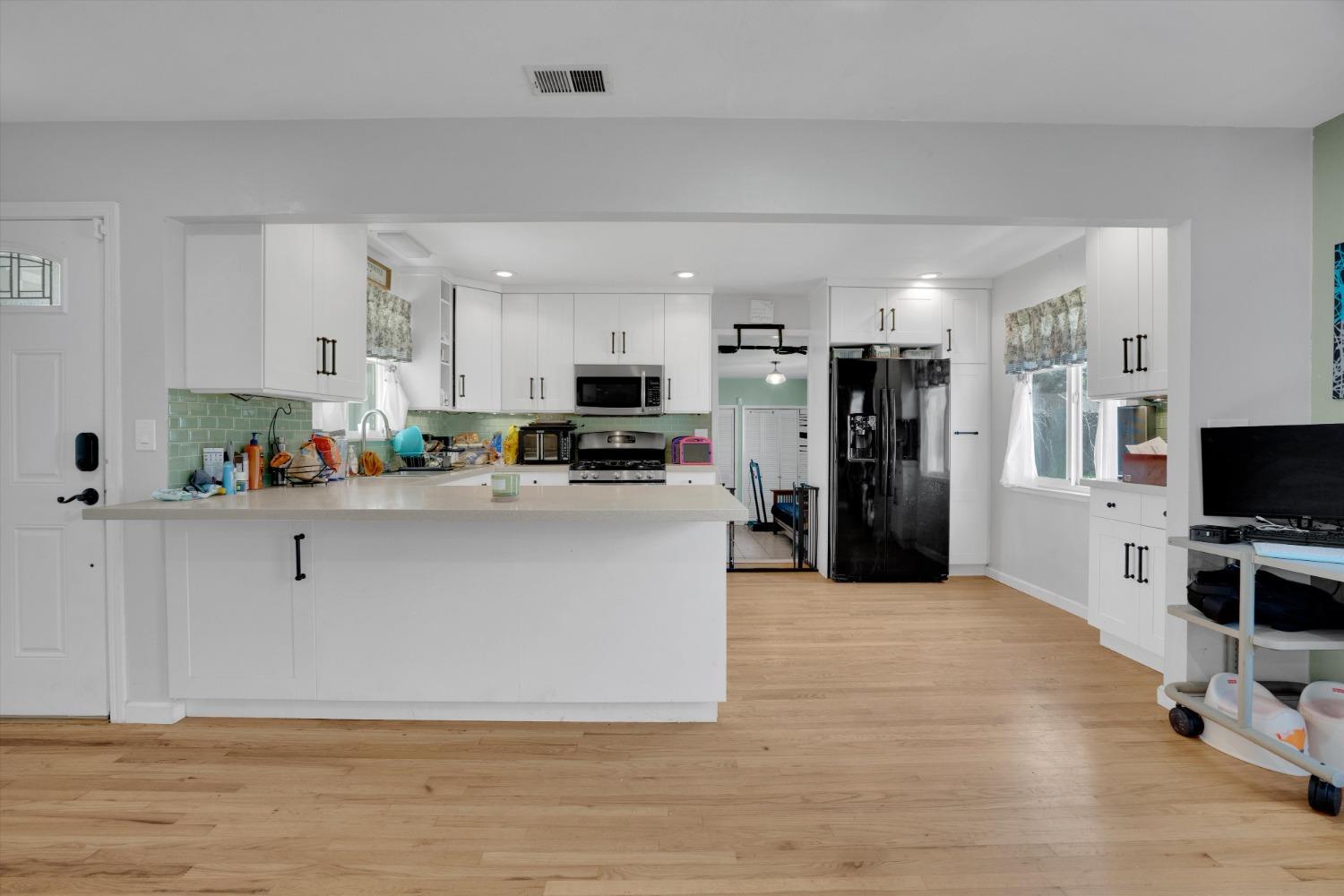 Detail Gallery Image 15 of 30 For 2447 Calhoun Way, Stockton,  CA 95207 - 3 Beds | 2 Baths