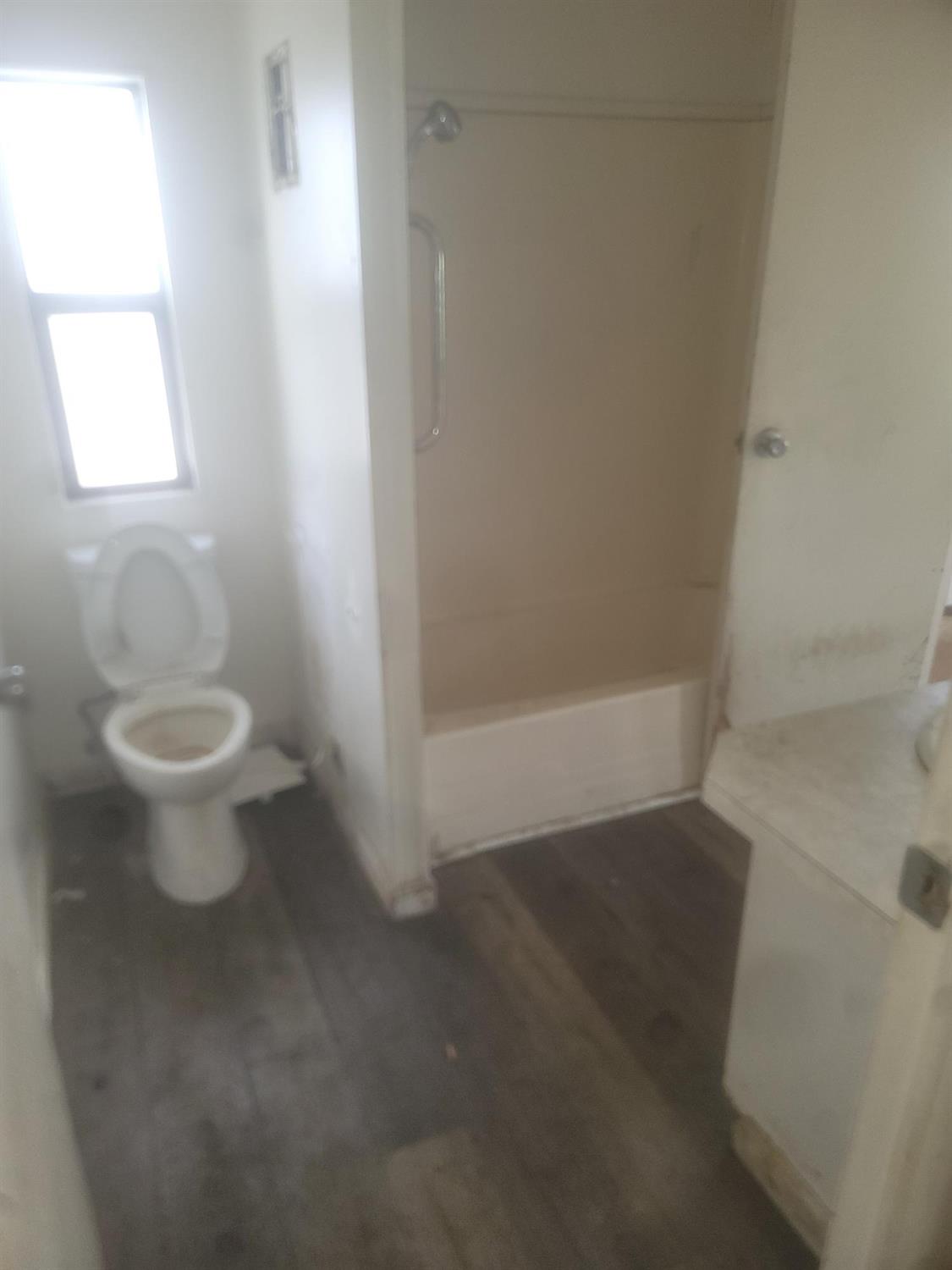 Detail Gallery Image 5 of 8 For 3850 Main Street 5, Cottonwood,  CA 96022 - 2 Beds | 1 Baths
