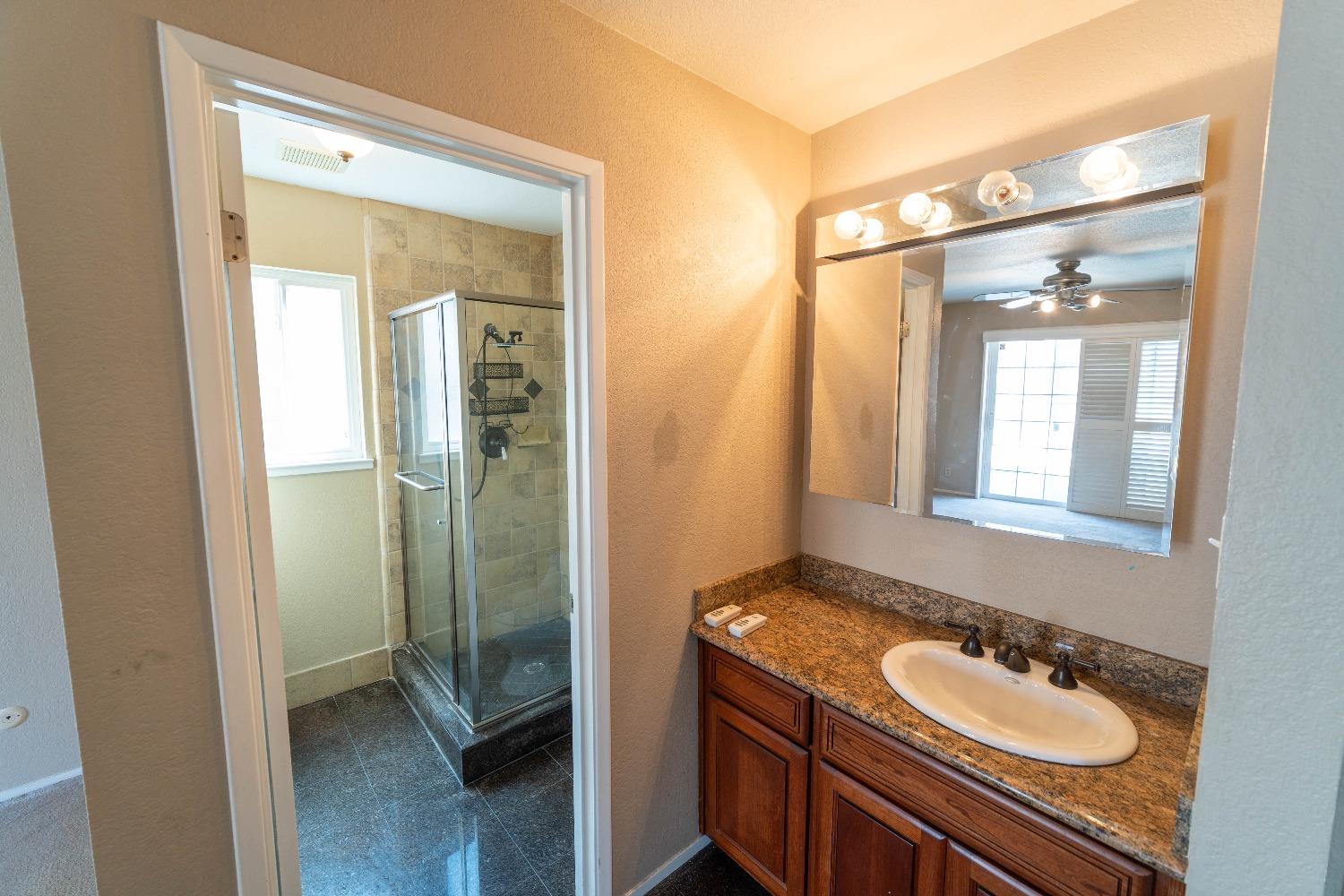 Detail Gallery Image 15 of 25 For 1351 Chaparral Way, Stockton,  CA 95209 - 3 Beds | 2 Baths