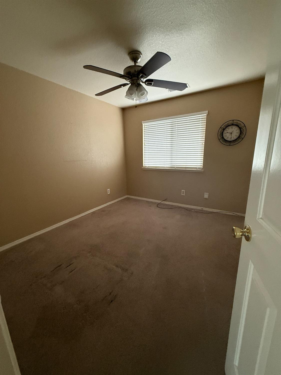Detail Gallery Image 15 of 34 For 2301 Blue Quail Ct, Modesto,  CA 95355 - 4 Beds | 2 Baths