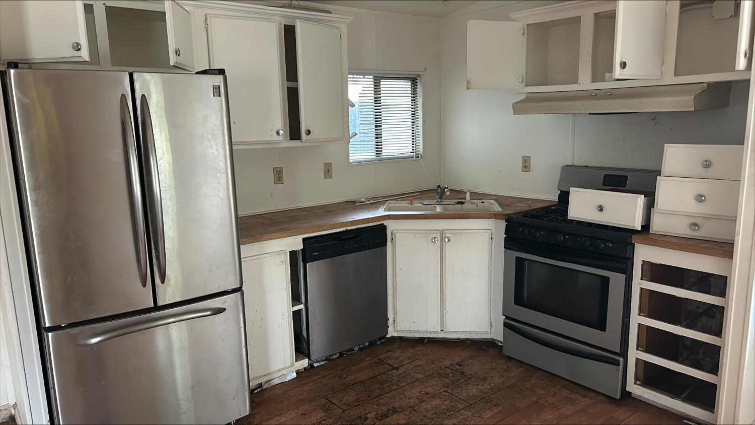 Detail Gallery Image 3 of 8 For 3850 Main Street 5, Cottonwood,  CA 96022 - 2 Beds | 1 Baths