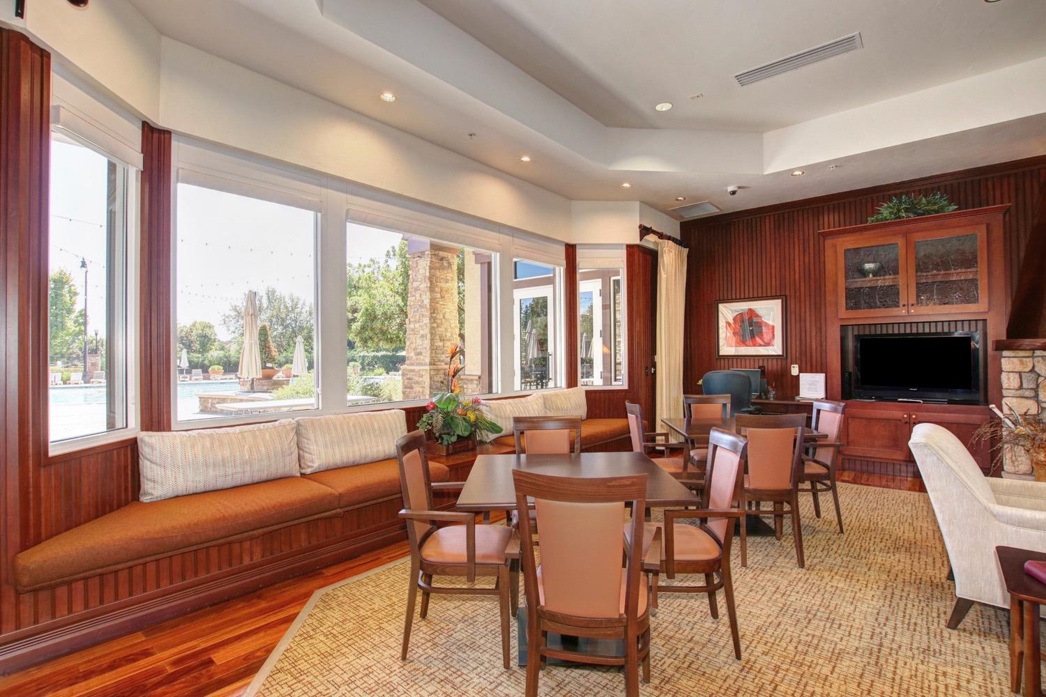 Detail Gallery Image 53 of 67 For 7605 Bloomsbury Way, Elk Grove,  CA 95757 - 2 Beds | 2 Baths