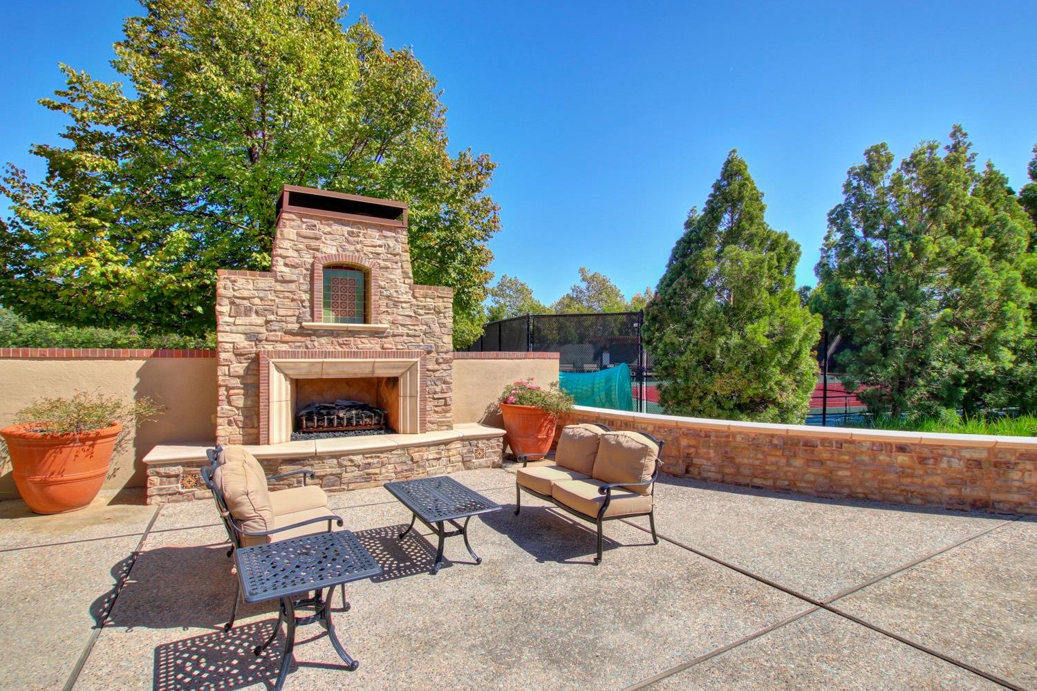 Detail Gallery Image 49 of 67 For 7605 Bloomsbury Way, Elk Grove,  CA 95757 - 2 Beds | 2 Baths