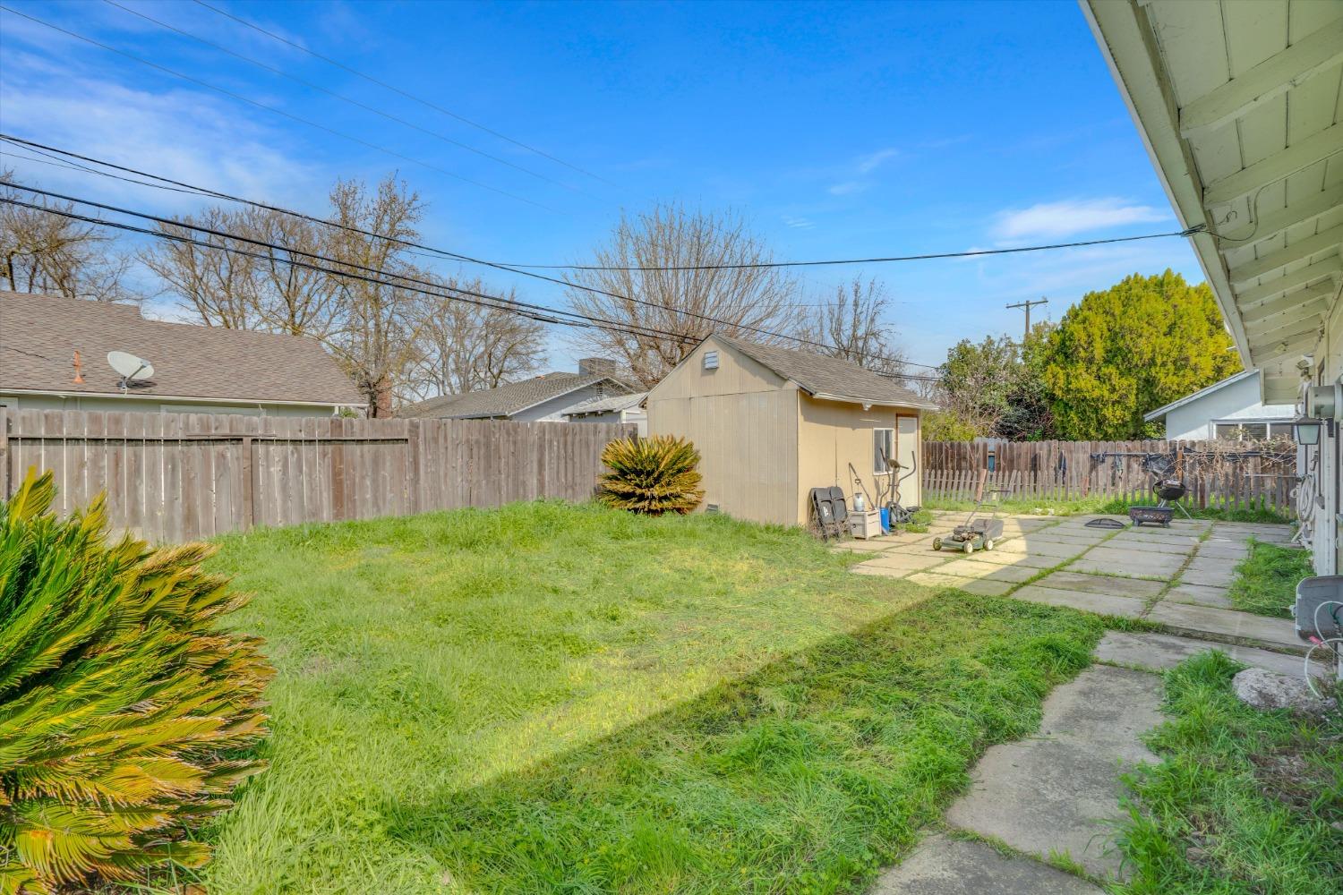 Detail Gallery Image 30 of 30 For 2447 Calhoun Way, Stockton,  CA 95207 - 3 Beds | 2 Baths