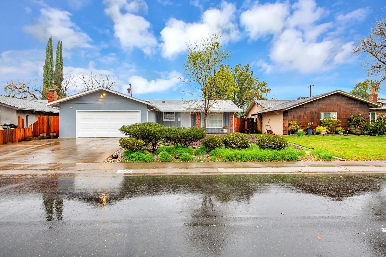 Detail Gallery Image 1 of 1 For 8909 Talisman Dr, Sacramento,  CA 95826 - 3 Beds | 2 Baths