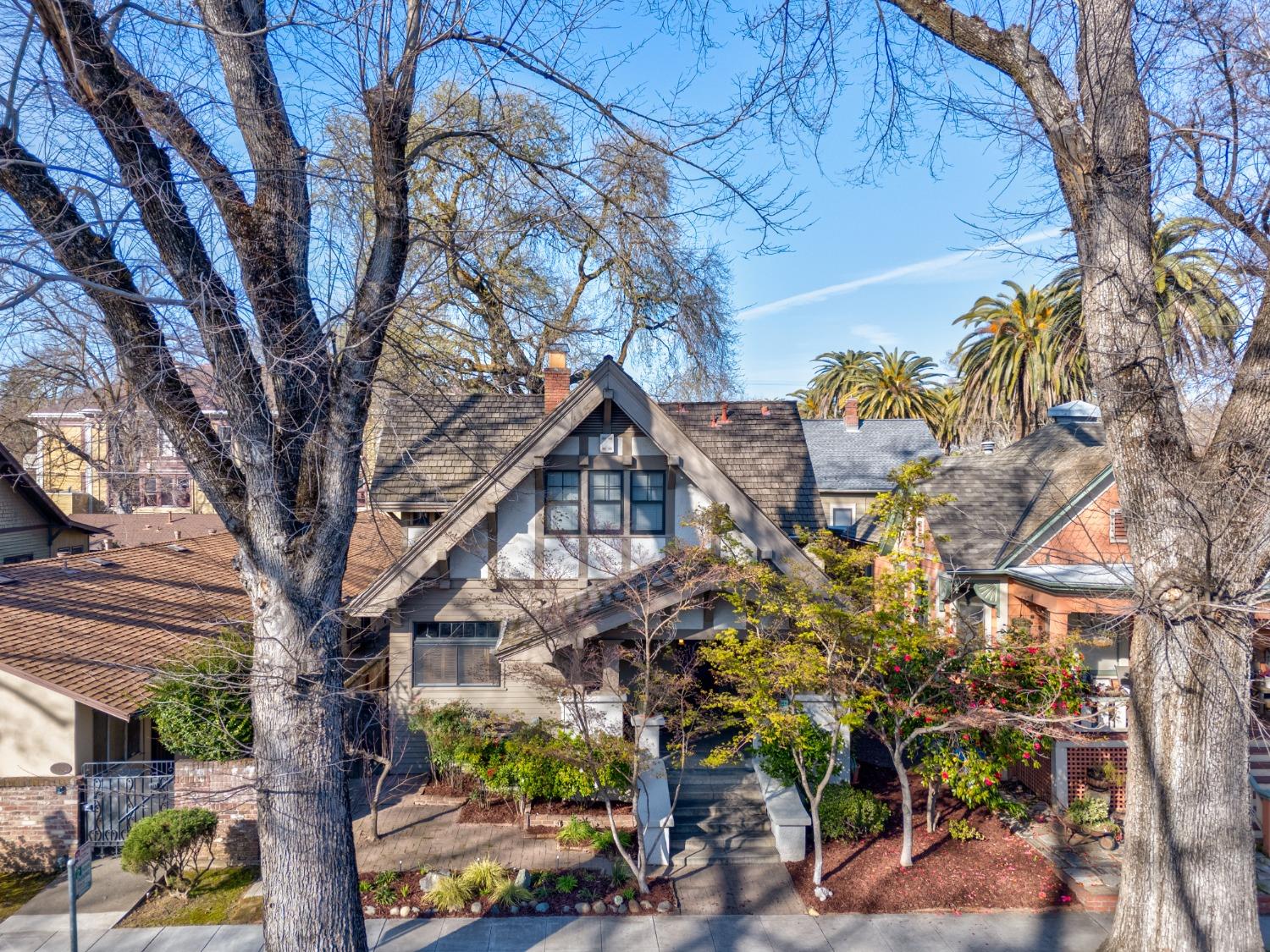 Detail Gallery Image 55 of 61 For 2727 H St, Sacramento,  CA 95816 - 5 Beds | 3 Baths