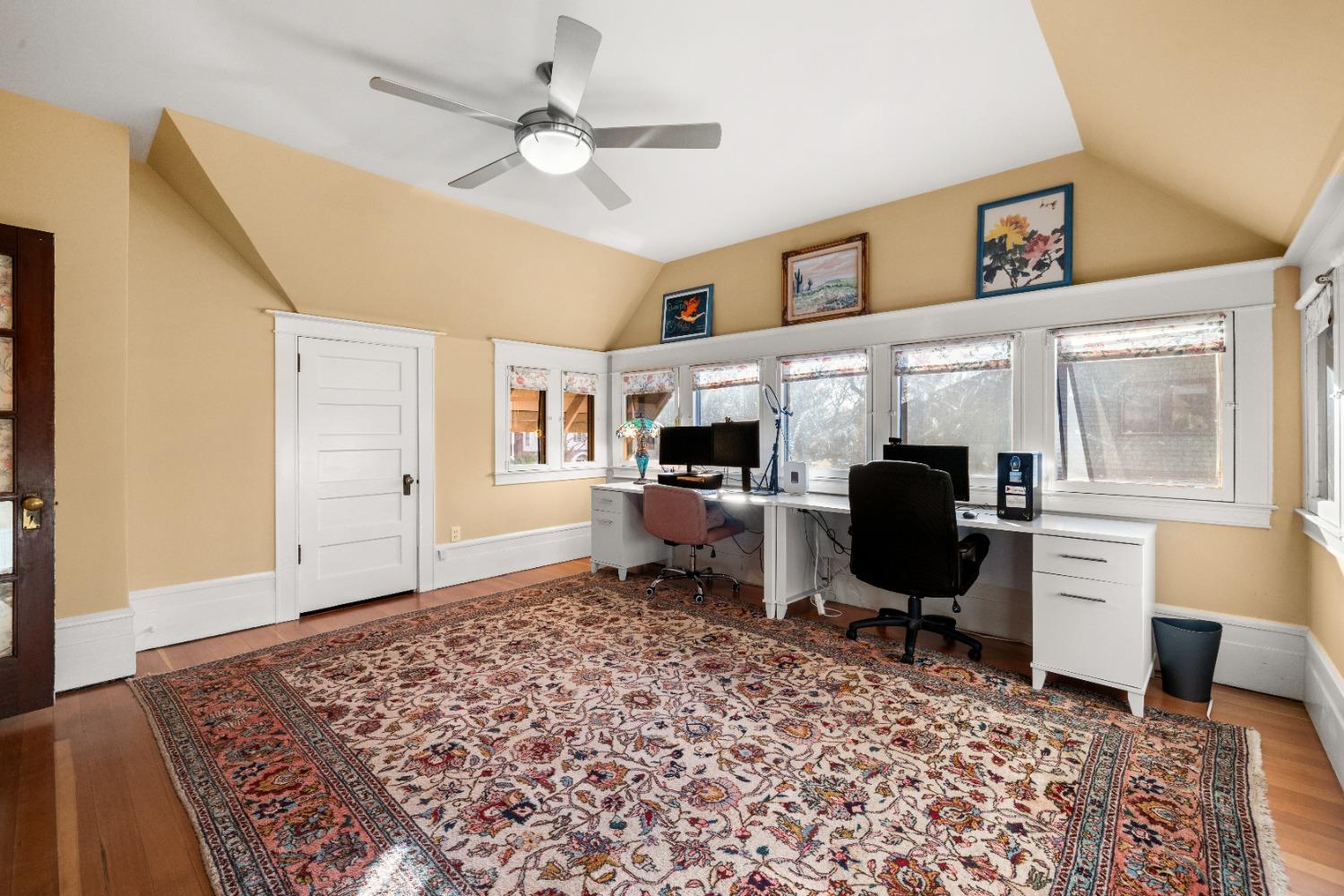 Detail Gallery Image 41 of 61 For 2727 H St, Sacramento,  CA 95816 - 5 Beds | 3 Baths
