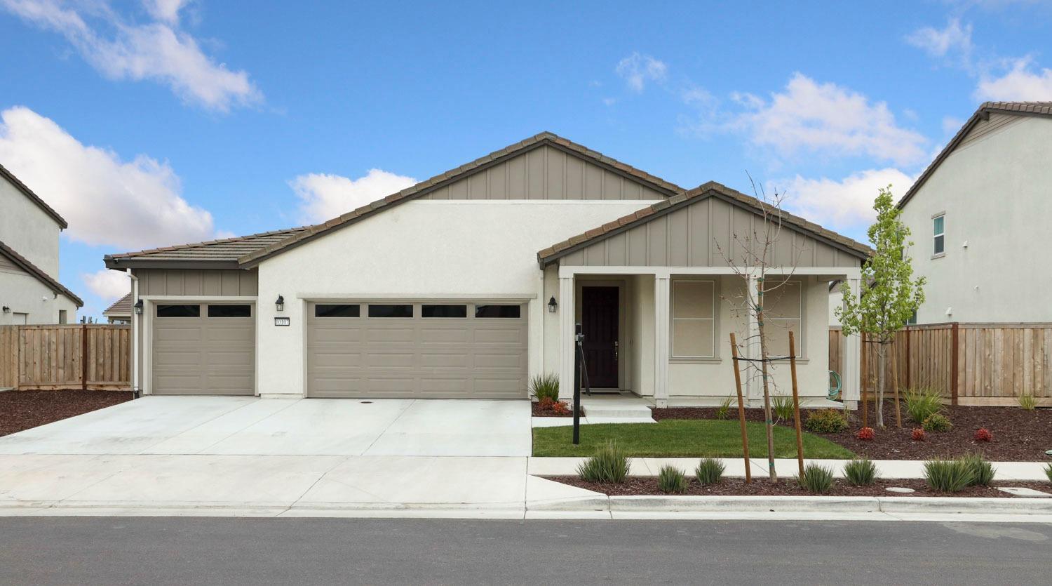 Detail Gallery Image 1 of 1 For 10107 Downy Birch Dr, Stockton,  CA 95219 - 4 Beds | 3 Baths