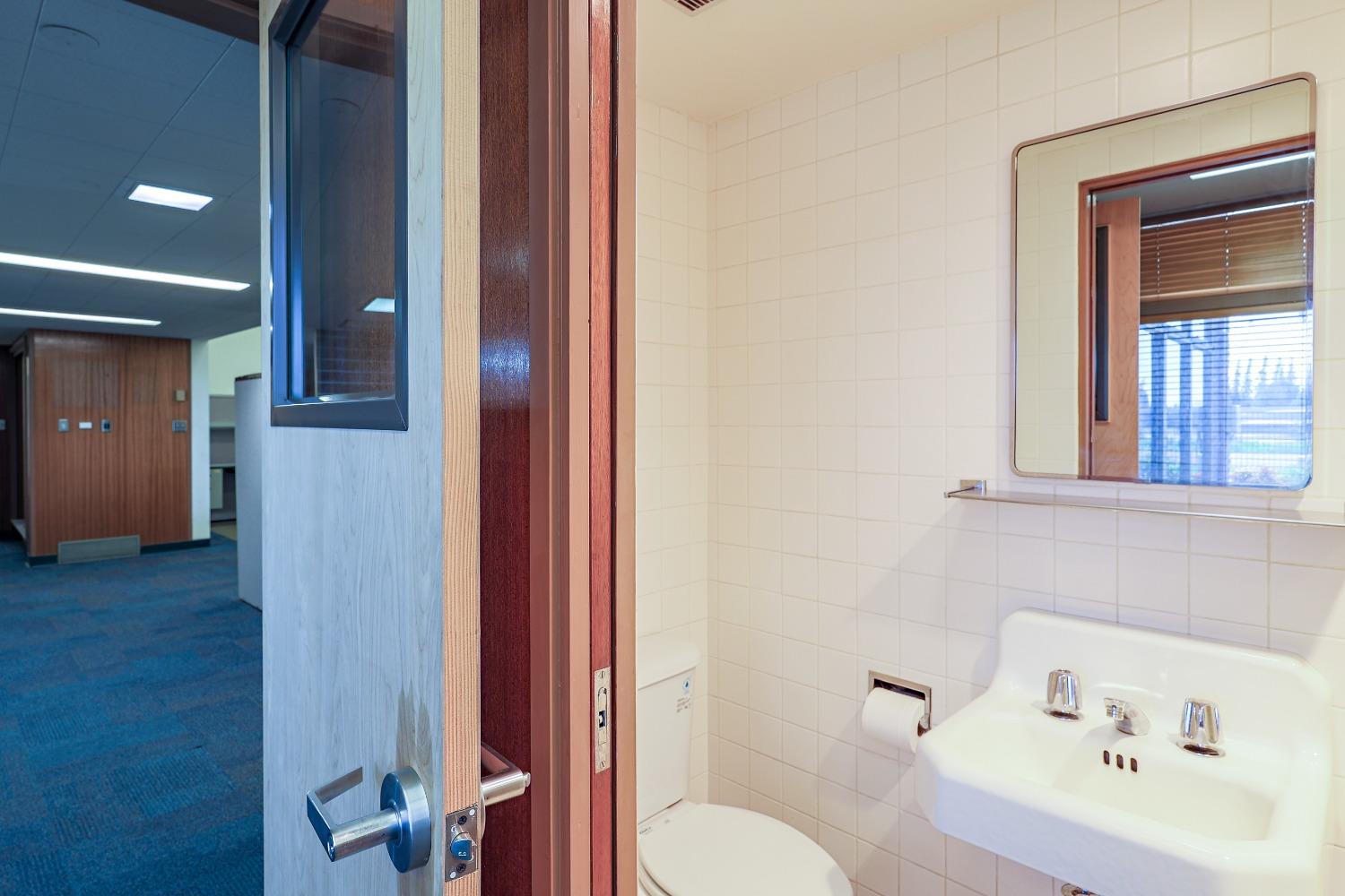 Detail Gallery Image 30 of 52 For 971 Broadway Ave, Atwater,  CA 95301 - – Beds | – Baths