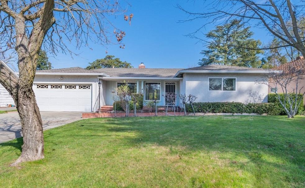 Detail Gallery Image 1 of 1 For 3605 Las Pasas Way, Sacramento,  CA 95864 - 3 Beds | 2 Baths