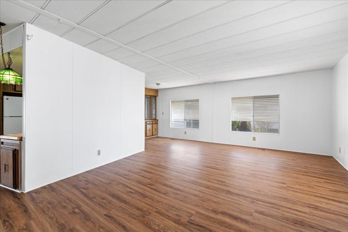 Detail Gallery Image 7 of 30 For 10035 Mills Station 136, Sacramento,  CA 95827 - 3 Beds | 2 Baths