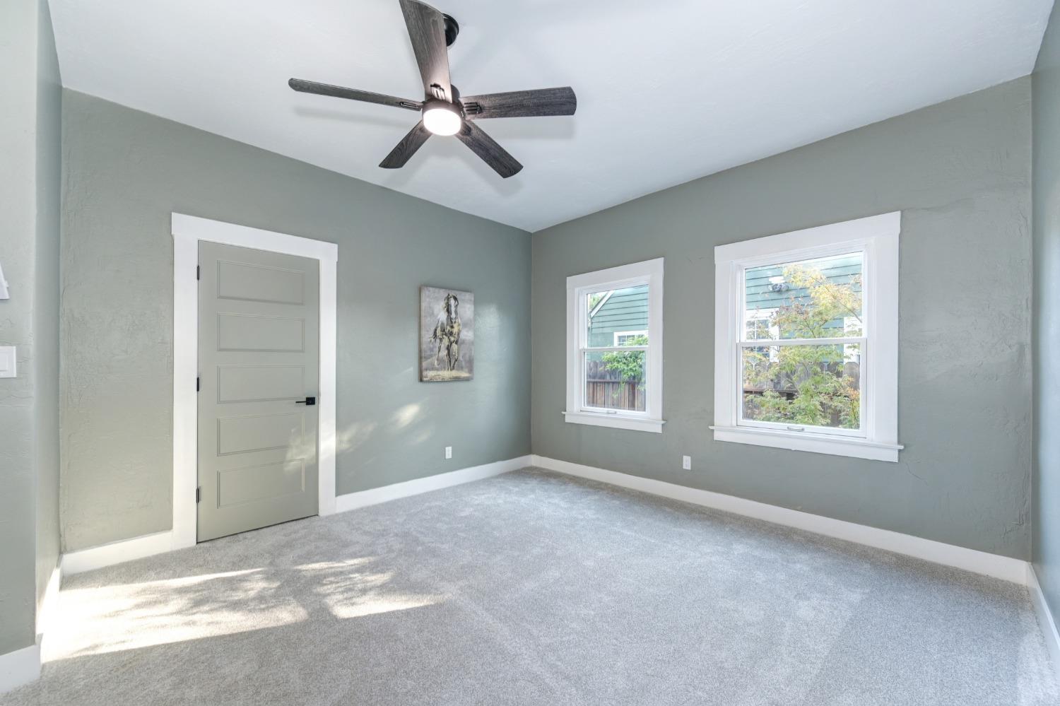 Detail Gallery Image 29 of 36 For 1045 35th St, Sacramento,  CA 95816 - 3 Beds | 2 Baths