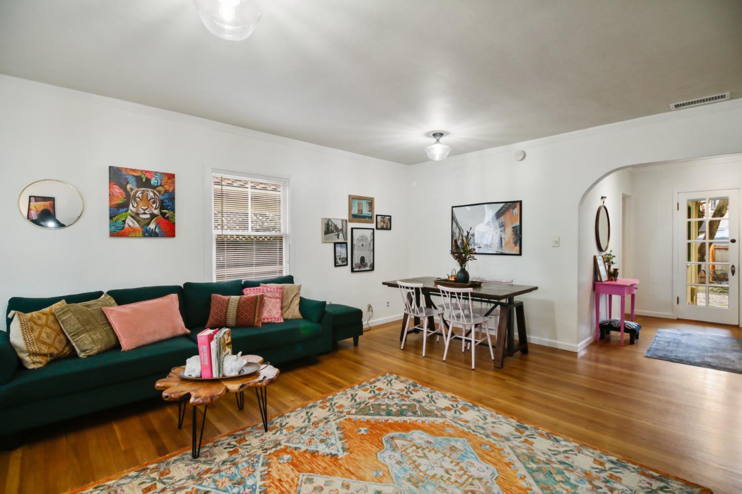 27Th Street, Sacramento, CA, 95816-3706
