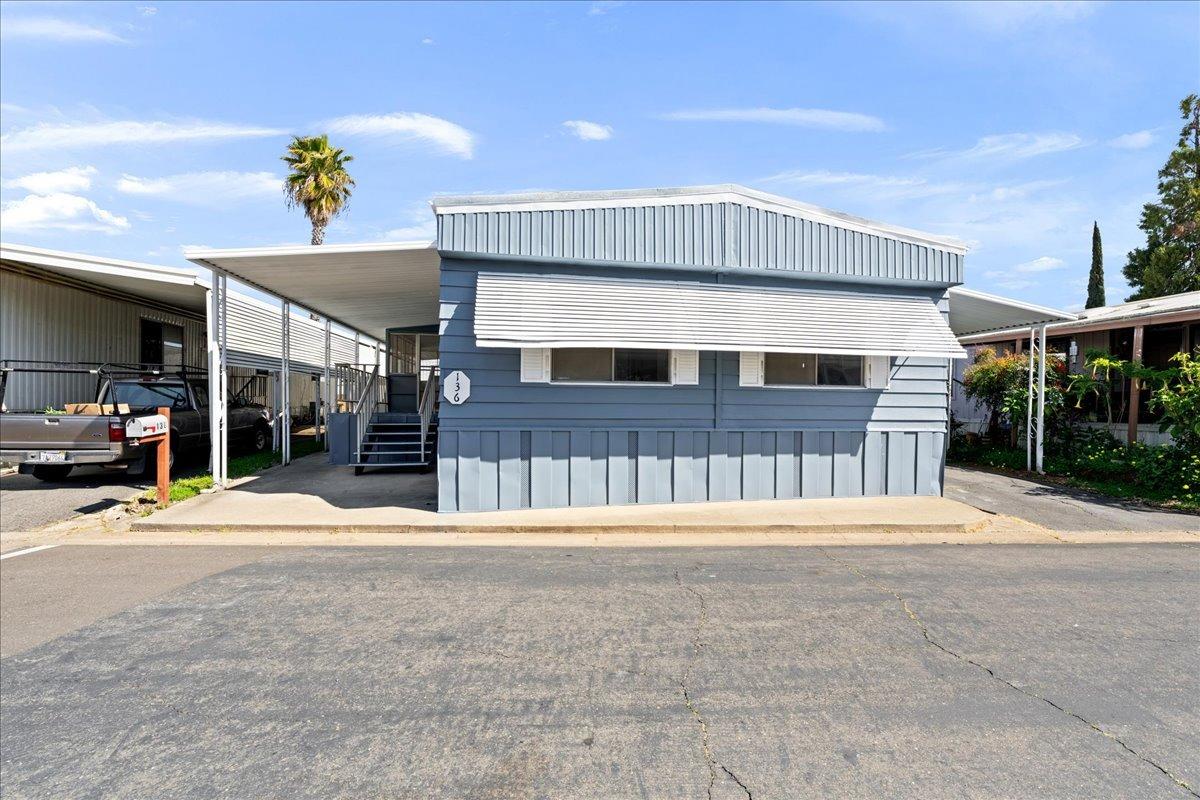 Detail Gallery Image 3 of 30 For 10035 Mills Station 136, Sacramento,  CA 95827 - 3 Beds | 2 Baths